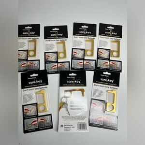 Bundle of 7 Sani-Keys NWT
